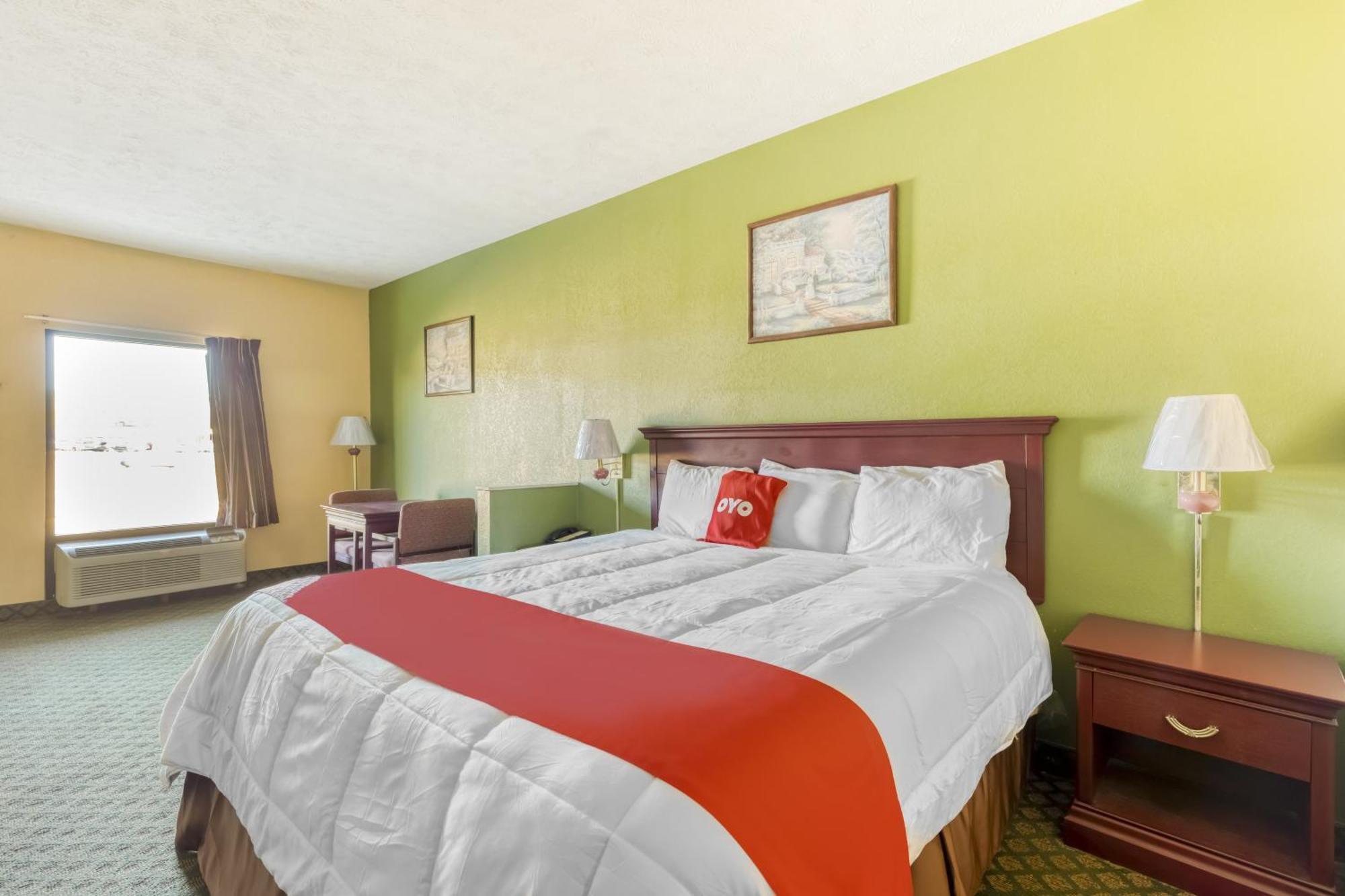 Oyo Hotel Grenada West エクステリア 写真